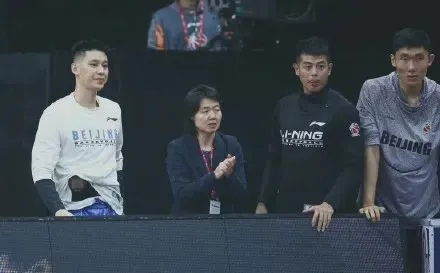 又爆了!11罰10中!中國後衛明年必衝NBA 又爆了!11罰10中!中國後衛明年必衝NBA