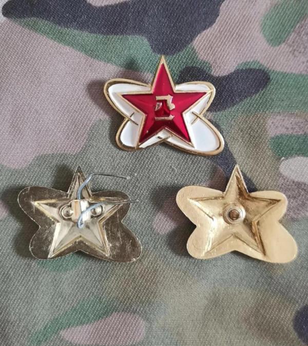 退役徽章欣賞（八七式三軍領花）