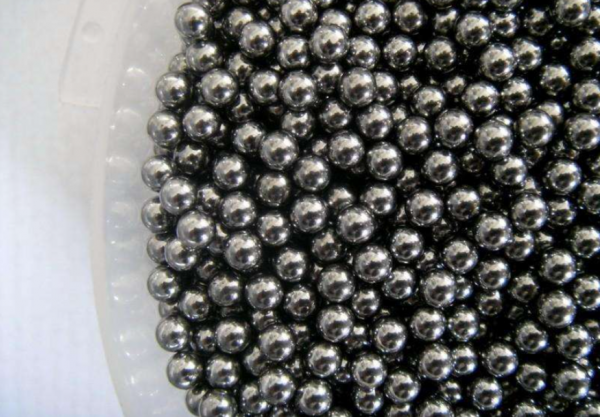 徒手掰開“原子彈”的人，DNA斷裂肌肉溶解，成了“活死人”