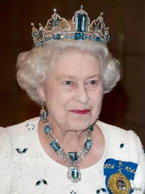 為秋天製造驚喜！藍色系寶石個個都是爆款潛力股