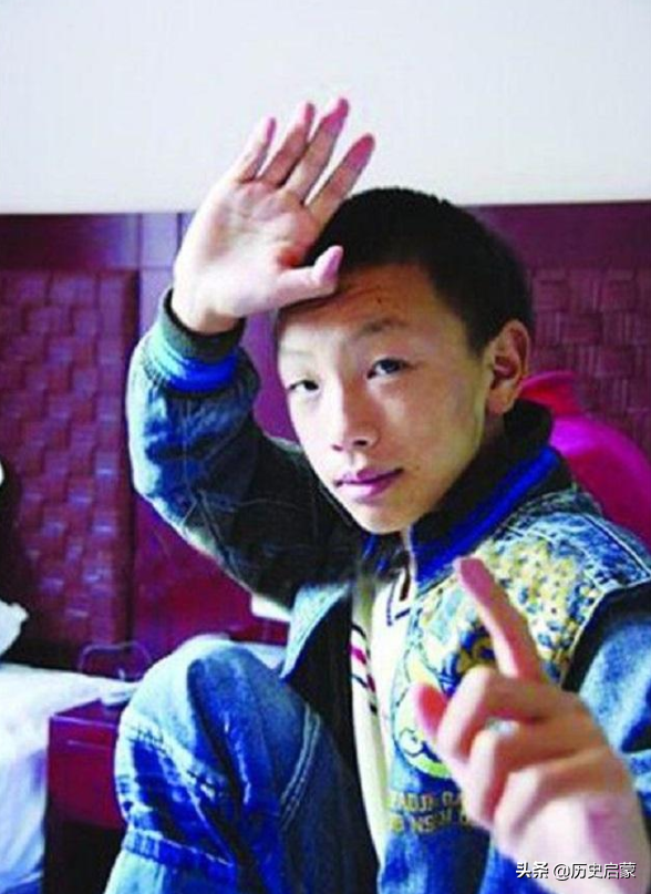 13歲貴州神童考上985，校長親自接見，為何一年後差點被勸退？