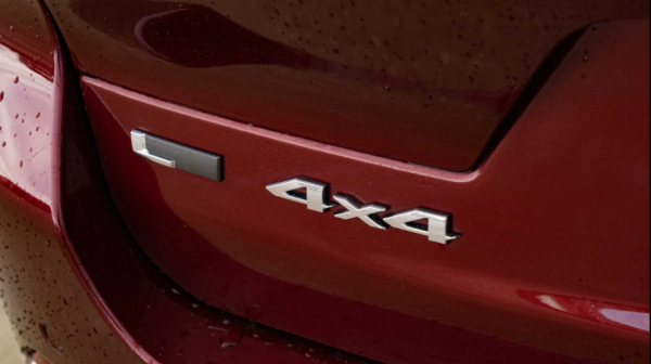 2022款吉普大切諾基L可裝配前排乘客螢幕 選裝售價1095美元 2022款吉普大切諾基L可裝配前排乘客螢幕 選裝售價1095美元