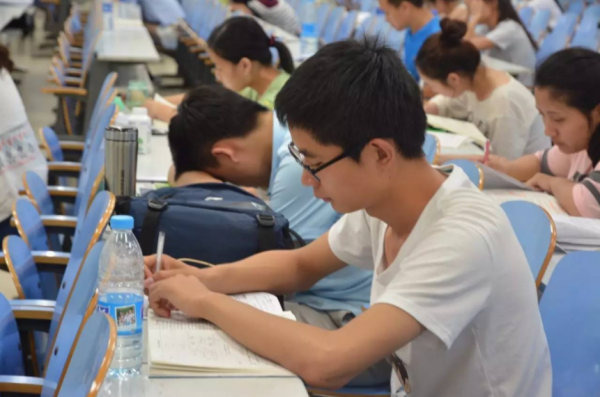 為什麼不建議大學生使用公共洗衣機？你很難想象，到底有多髒