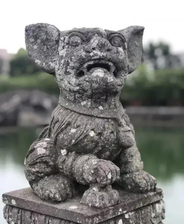 雷州有座千年古祠，全國罕見的五代石人石狗