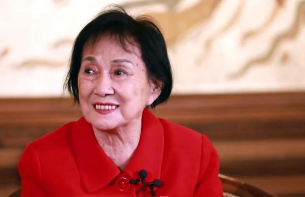 22位老藝術家近照,平均年齡近90,真正的年輕,不在臉上,在心裡 22位老藝術家近照,平均年齡近90,真正的年輕,不在臉上,在心裡