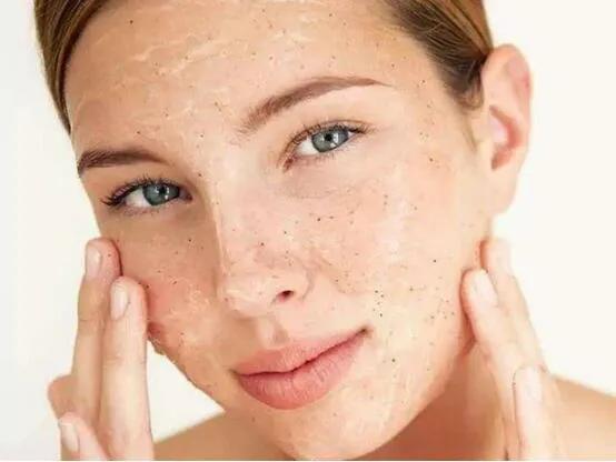 爛臉警告：這8個不必要的護膚步驟，趕快扔掉