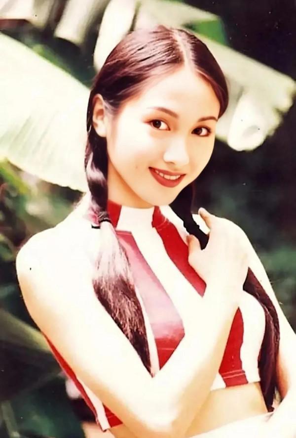 黎姿年輕時美照