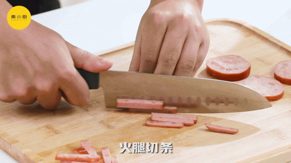 味鮮、湯鮮、菜鮮，選用幾種普通的食材做一碗三鮮湯，簡單易上手