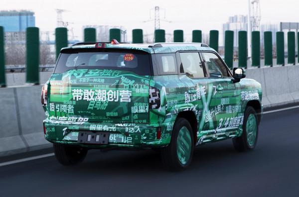 哈弗X DOG量產版曝光，外觀很硬朗，車尾帶小書包，上半年正式亮相