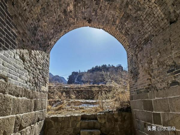 探尋北京第一縷陽光誕生地，拜訪一座明代的古堡