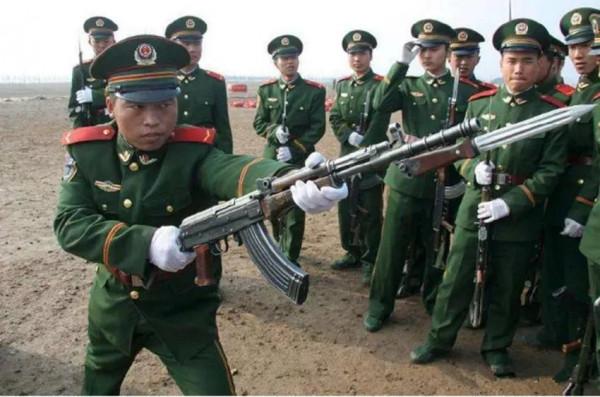 專屬於軍人的配件，中國這3把軍人佩劍，擁有一把都是榮譽