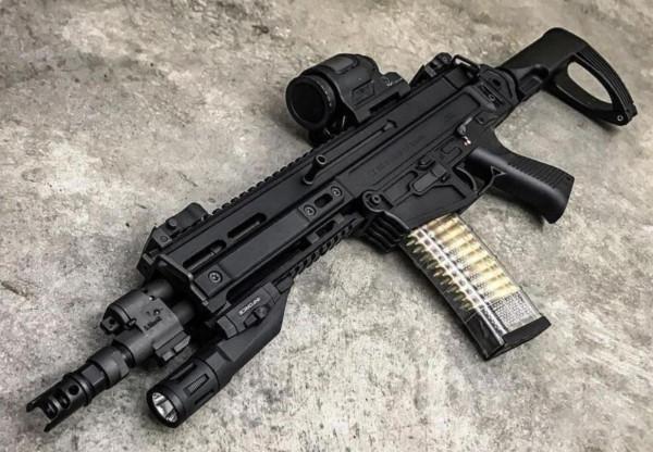 西方特種兵最常用的十大突擊步槍，你認為哪個型號最優秀呢