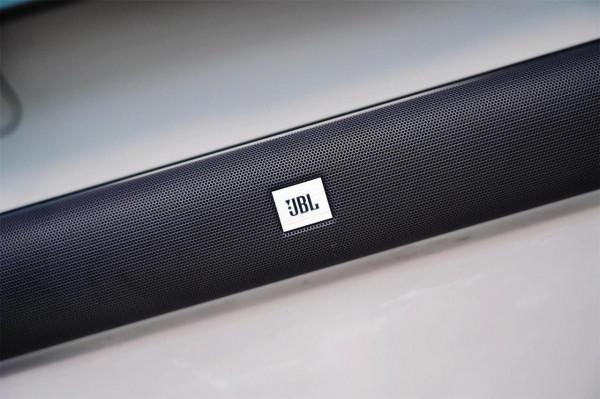 售價2999元,全面提升智慧電視音質,這次是JBL做得不錯 售價2999元,全面提升智慧電視音質,這次是JBL做得不錯