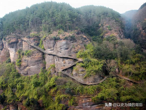 蜀漢為何不向其他方向發展，反而北上死磕曹魏，看完發現沒得選擇