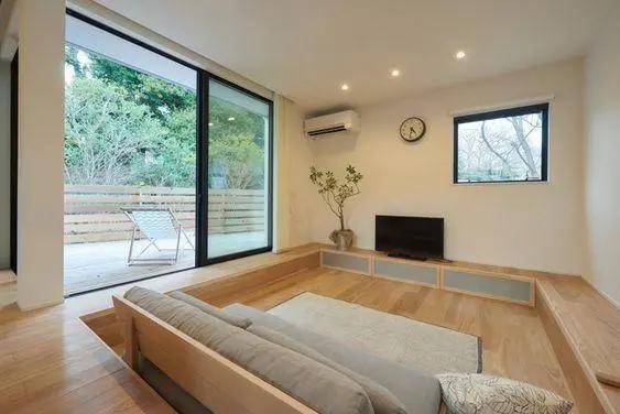 等我換了大新房，客廳也要設計下沉式，拿豪宅都不換