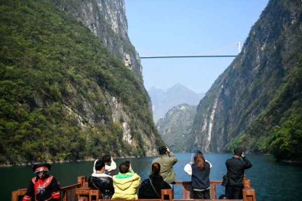 冬日北盤江峽谷有多美？遊客：一不小心入了仙境