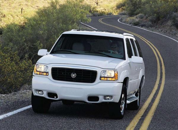 各家廠商的第一輛SUV，你都知道是誰嗎？