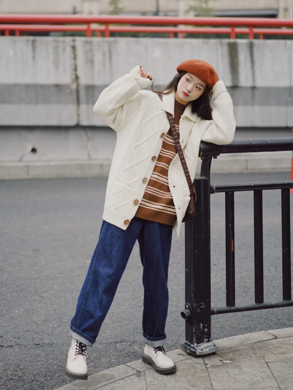厚外套+裙子、毛衣+闊腿褲，秋冬這樣穿巨好看！洋氣爆了