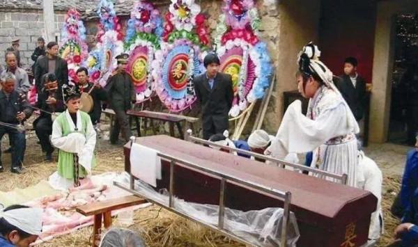 農村的白事