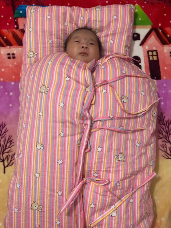 姥姥做的睡袋,有一種冷叫姥姥覺得你冷 姥姥做的睡袋,有一種冷叫姥姥覺得你冷