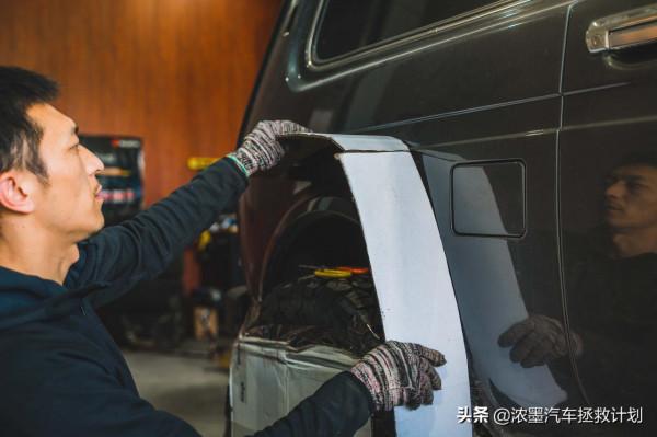 「分明稜角」整備一臺來自北國的拉達，解鎖下你心中的獨特小個性