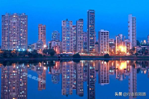 孟買的貧富差距：28位富豪的資產總和，是2000萬市民的82倍