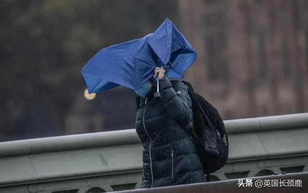 O2頂兒被掀&sol;核電站煙囪塌了！30年英國最強暴風雨Eunice來了