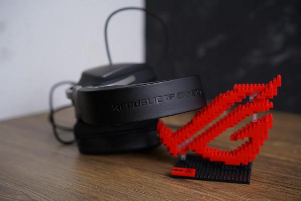 沒有RGB便宜200塊!ROG 稜鏡精英版遊戲耳機使用體驗 沒有RGB便宜200塊!ROG 稜鏡精英版遊戲耳機使用體驗