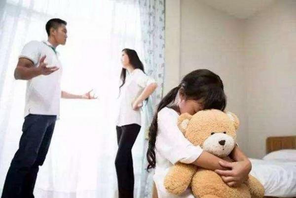 你支援子女不婚不育嗎？聽聽父母內心深處的真實想法，現實又無奈