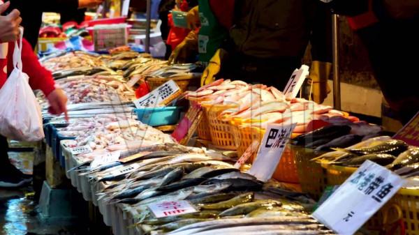 不管解凍什麼魚,切記別用水泡,教你一招,簡單快速,比活魚新鮮 不管解凍什麼魚,切記別用水泡,教你一招,簡單快速,比活魚新鮮