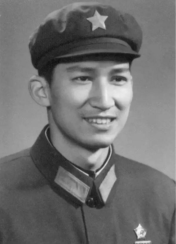 1989年江蘇小夥娶76歲好萊塢女星，繼承70億遺產回國，最後怎樣？