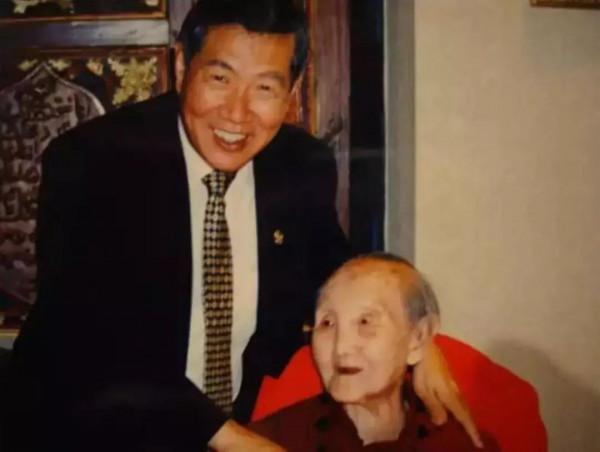 李昌鈺母親:19歲嫁人52歲守寡,培養13個子女成博士,活了106歲 李昌鈺母親:19歲嫁人52歲守寡,培養13個子女成博士,活了106歲