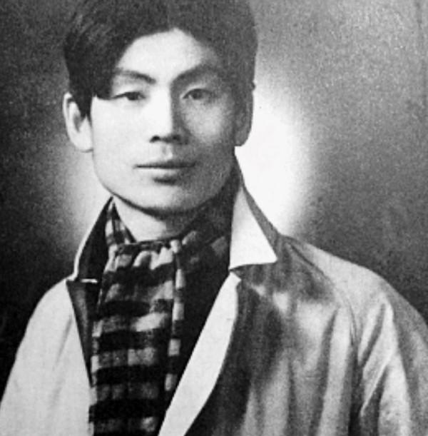 艾青立足文藝現狀提出建議,毛主席:你們會聽嗎?艾青:至少我會 艾青立足文藝現狀提出建議,毛主席:你們會聽嗎?艾青:至少我會