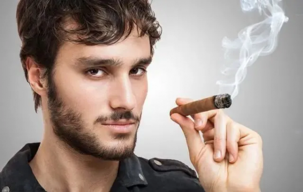 《道德經》:弱者強所伏,對待弱點最好的辦法是暴露弱點 《道德經》:弱者強所伏,對待弱點最好的辦法是暴露弱點