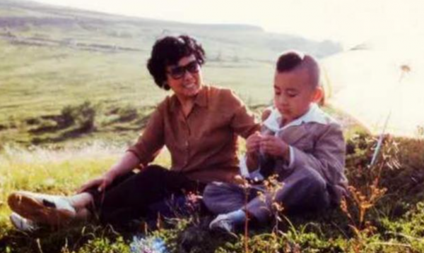 巔峰突然隱退的10位童星，命由己造：有人被判17年，有人身家破億