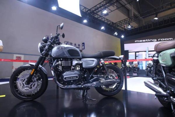 2021年終盤點，各家摩托品牌中的顏值擔當，分別是哪款車型？