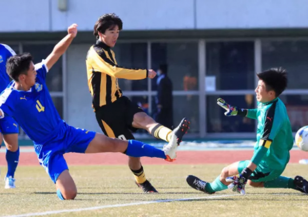 第100屆日本高中足球選手權首輪第二日：三重歷史首勝 靜學晉級