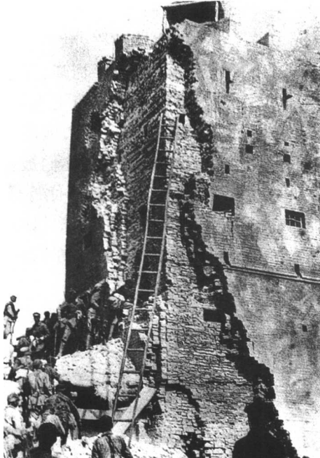 他單臂刺死27個鬼子，被稱為&OpenCurlyDoubleQuote;六個一&rdquo;功臣，主席邀他參加國宴