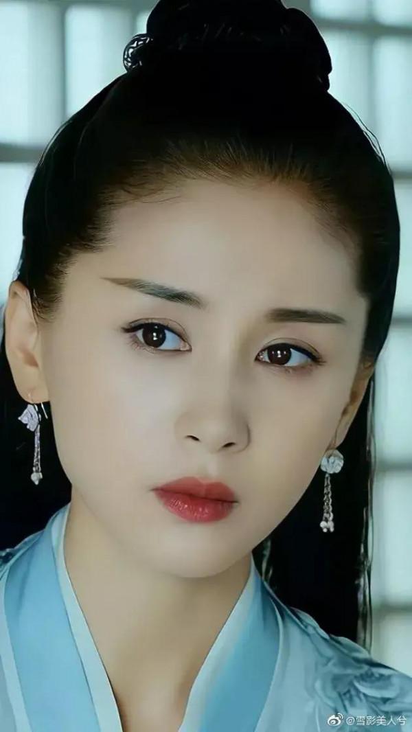 演員王子文美照