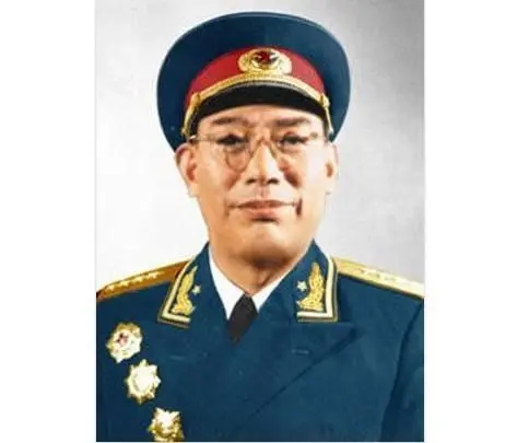 1955年授軍銜,十位將軍都擔任什麼職務?職務最高的是哪個? 1955年授軍銜,十位將軍都擔任什麼職務?職務最高的是哪個?