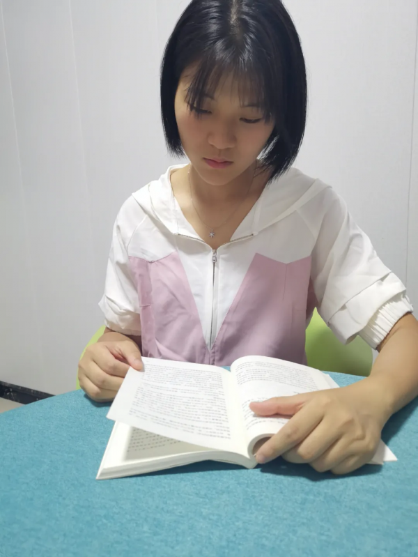 女兵們退役後啥樣?看圖 女兵們退役後啥樣?看圖