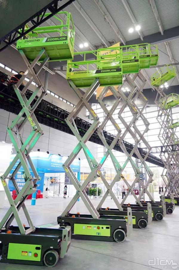 “黑科技”加持，成就中聯重科智慧高機電動產品多個“行業首發”