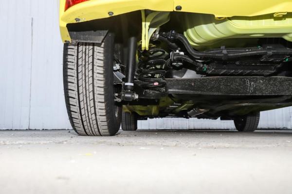 試駕威馳FS 鋒潮版，搭載1.5L+CVT，售價9.28萬，家用代步正合適