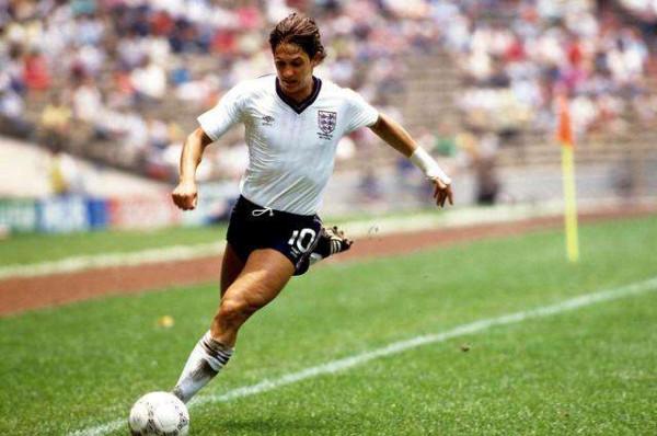 成為足壇惡人的充分但非必要條件