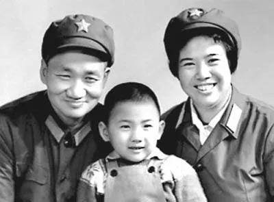 毛主席一家幾代人