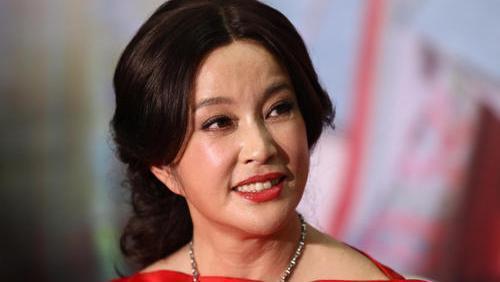 “中年油膩女”的標準公佈!對照自查,若都不佔,恭喜你,不算老 “中年油膩女”的標準公佈!對照自查,若都不佔,恭喜你,不算老