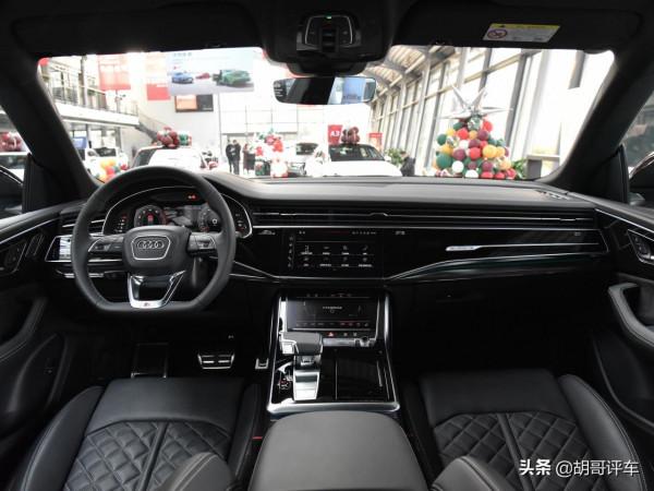 Q5不豪橫?A6L不夠寬敞?試試它吧,實拍奧迪Q8 Q5不豪橫?A6L不夠寬敞?試試它吧,實拍奧迪Q8