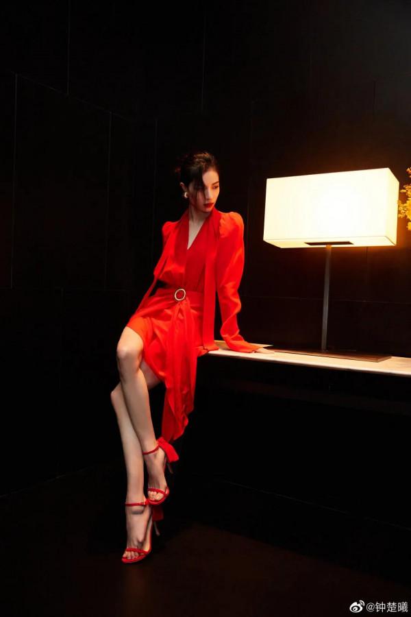 鍾楚曦高畫質桌布 鍾楚曦高畫質桌布