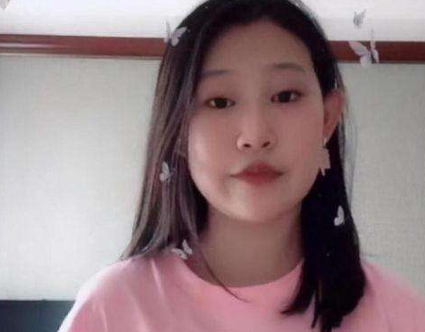 汪峰王菲小瀋陽黃磊女兒未成年打扮早熟，曹格女兒11歲就濃妝豔抹