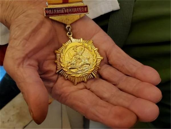 76年後的重逢:94歲抗戰老兵尋親,找到兩個弟弟的後人 76年後的重逢:94歲抗戰老兵尋親,找到兩個弟弟的後人